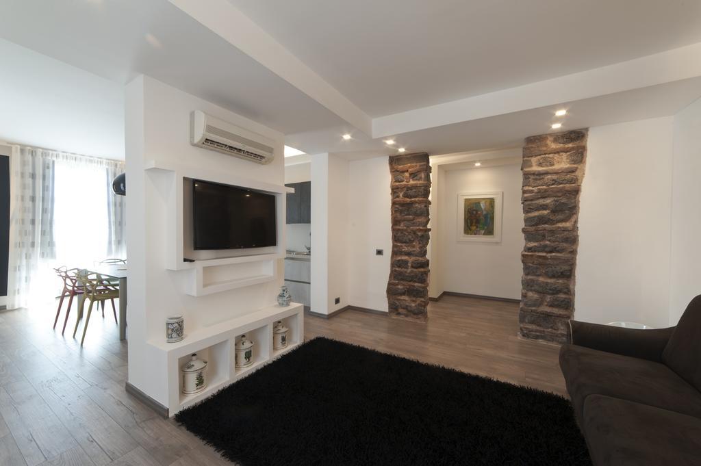 Loft In Master Palace Катания Экстерьер фото